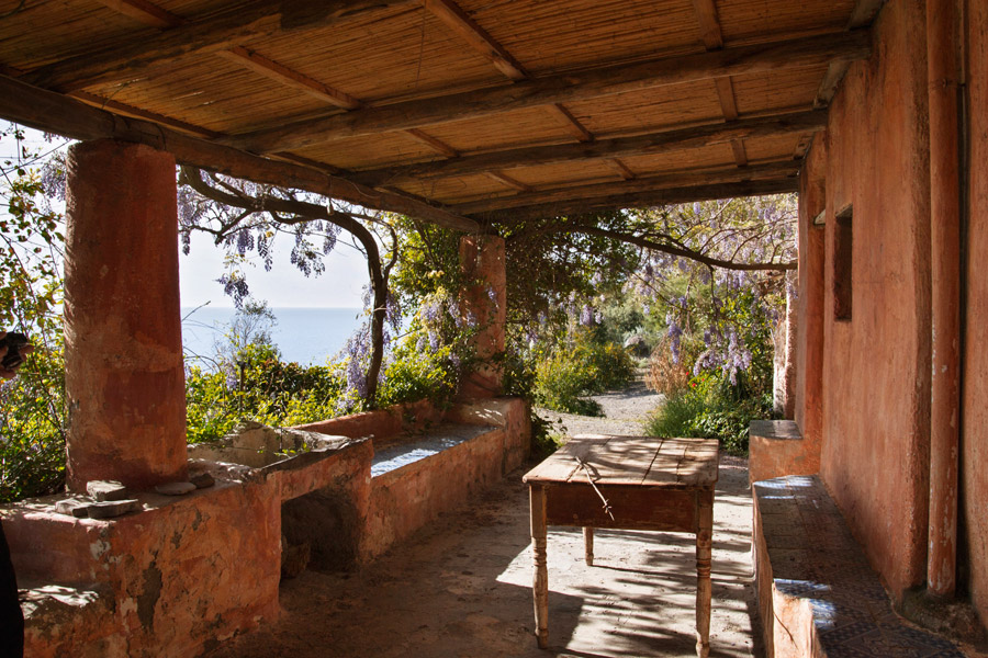 193) LA CASA ROSSA DI SALINA