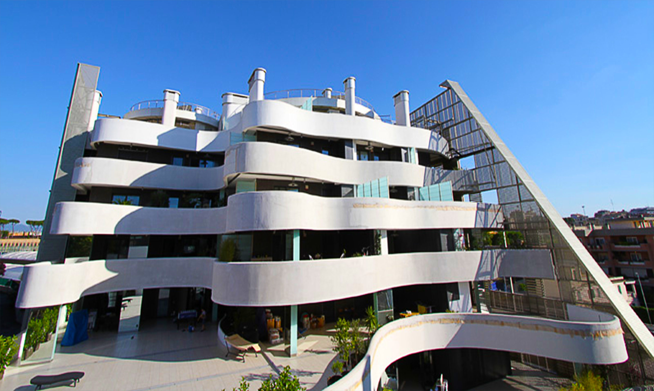 68) Un Hangar a Casalbertone