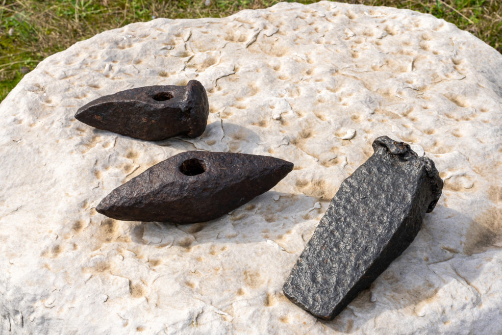 Attrezzi restauro (2)