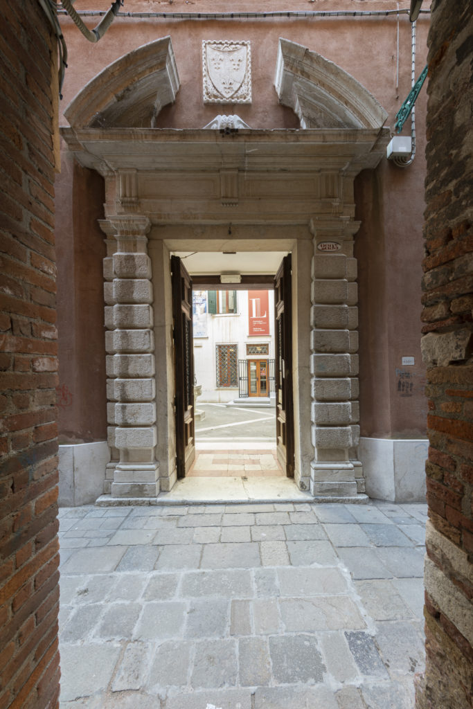 Ingresso Fondazione Levi